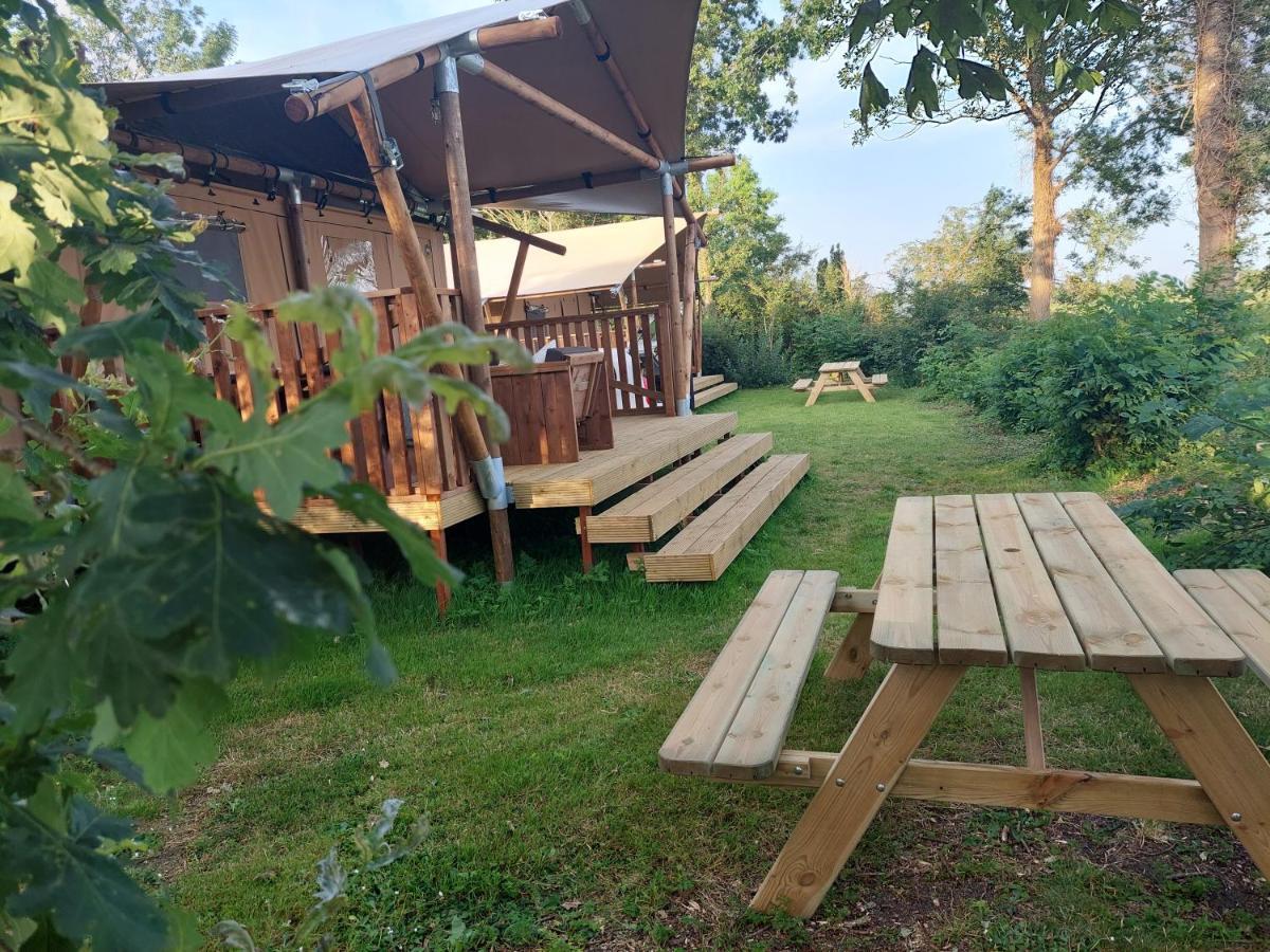 Glamping Essenhof Hotel Аахтекерке Екстериор снимка