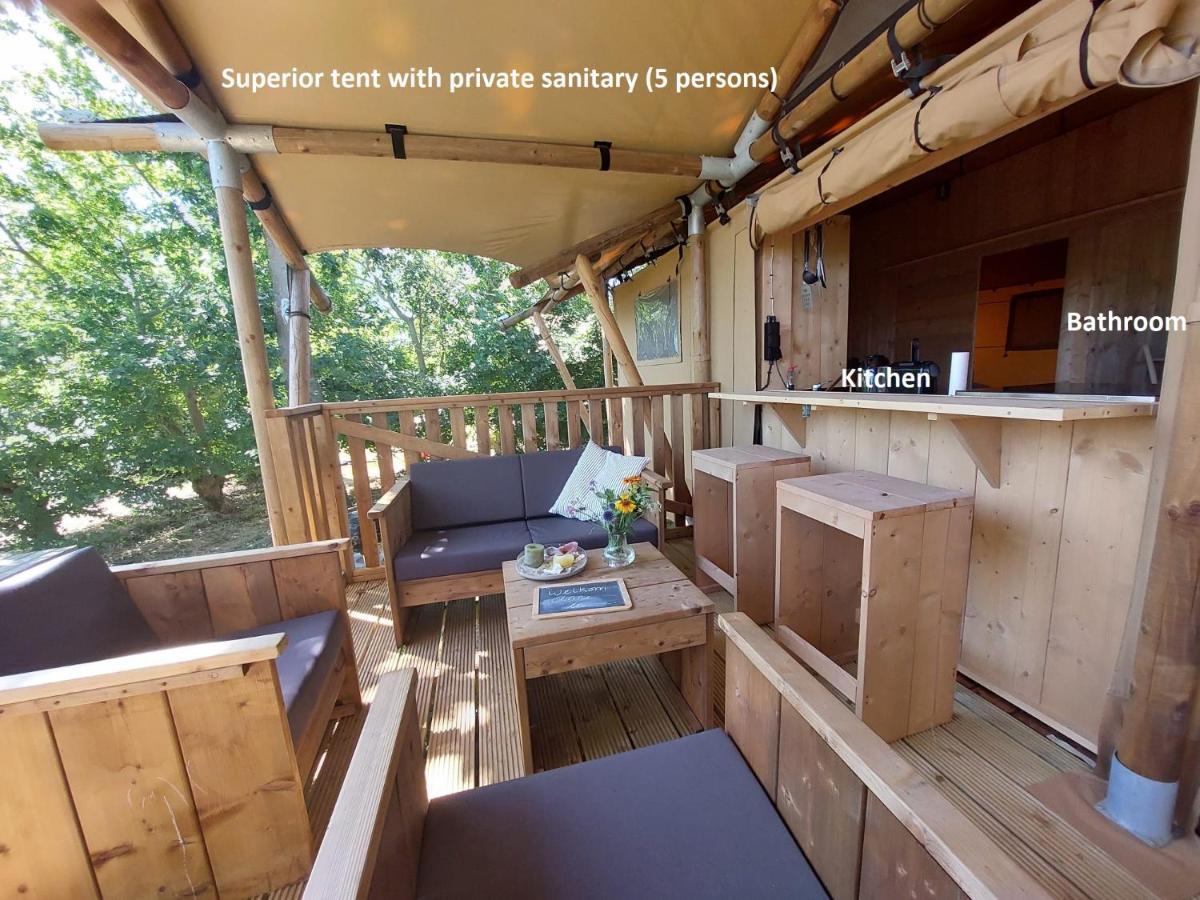 Glamping Essenhof Hotel Аахтекерке Екстериор снимка
