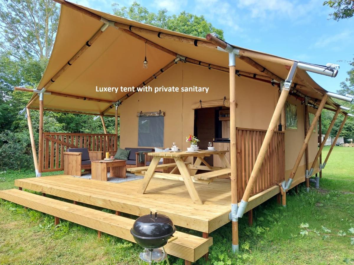 Glamping Essenhof Hotel Аахтекерке Екстериор снимка